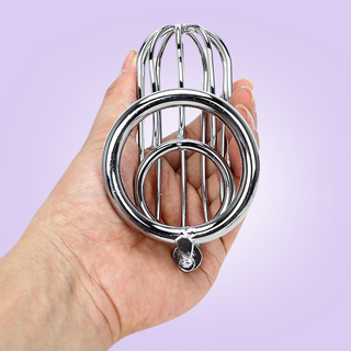 The Bird Cage Vertical shown held in a hand, this cage is shown with a 50mm base ring fitted.